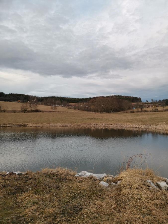 Apartman Sumava U Rybaku Volenice  Luaran gambar