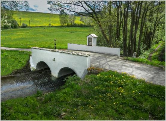 Apartman Sumava U Rybaku Volenice  Luaran gambar